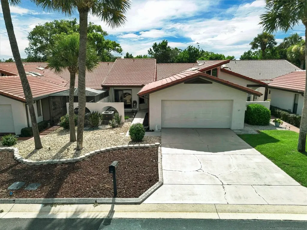 503 Clubhouse Drive Lake Wales FL 33898