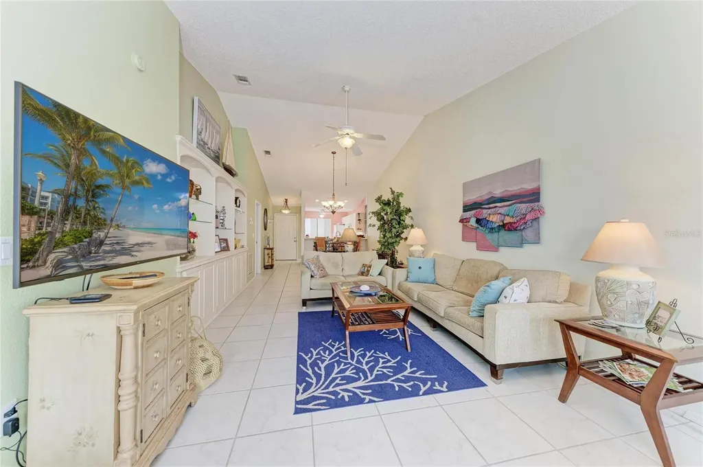 1218 Spoonbill Landings Circle Bradenton FL 34209