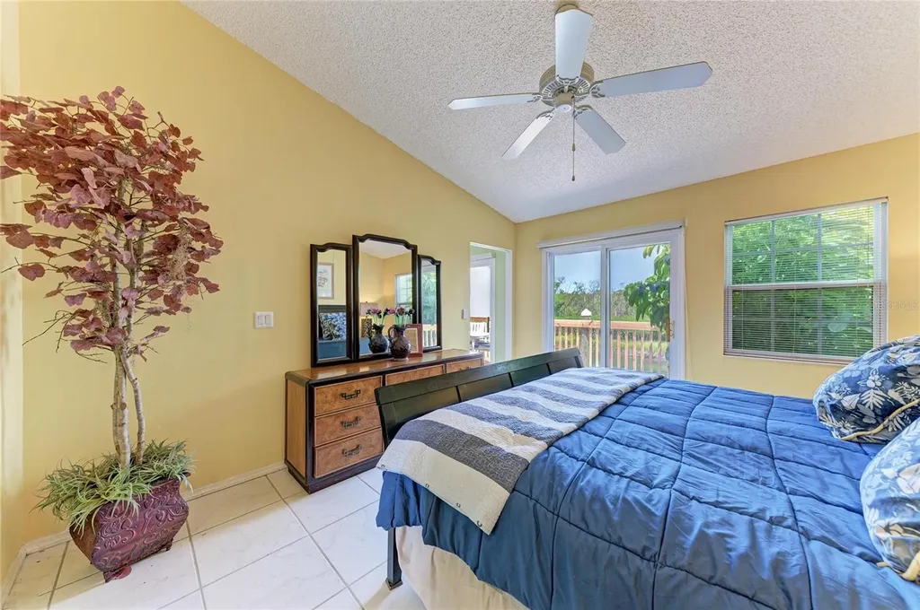 1218 Spoonbill Landings Circle Bradenton FL 34209
