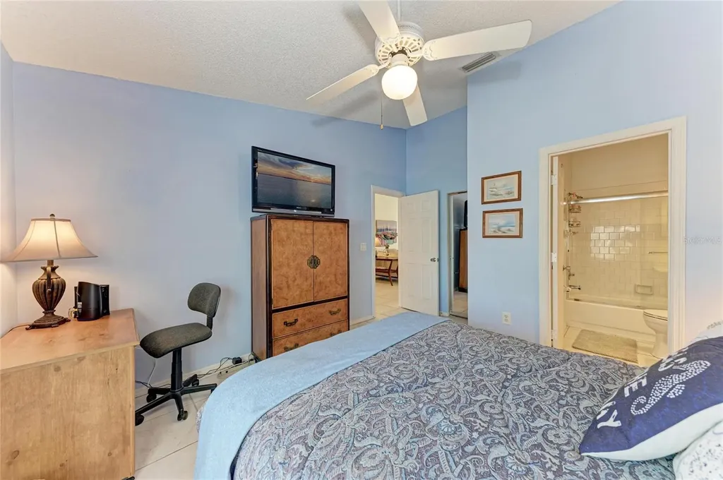 1218 Spoonbill Landings Circle Bradenton FL 34209