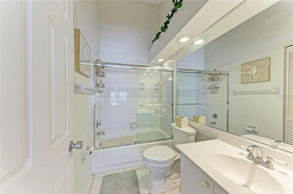 1218 Spoonbill Landings Circle Bradenton FL 34209