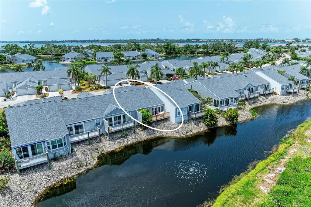 1218 Spoonbill Landings Circle Bradenton FL 34209