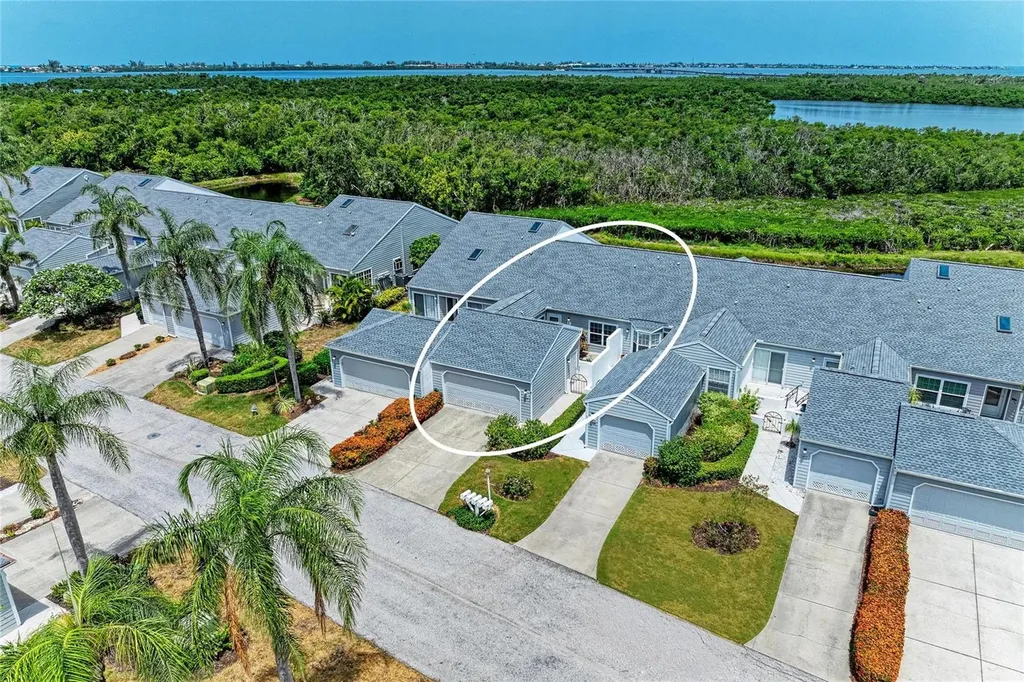 1218 Spoonbill Landings Circle Bradenton FL 34209