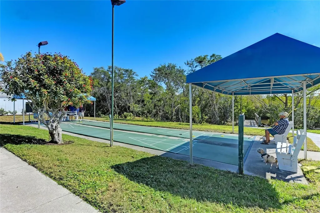 1218 Spoonbill Landings Circle Bradenton FL 34209