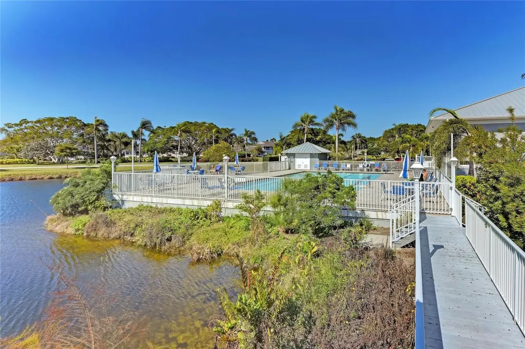 1218 Spoonbill Landings Circle Bradenton FL 34209