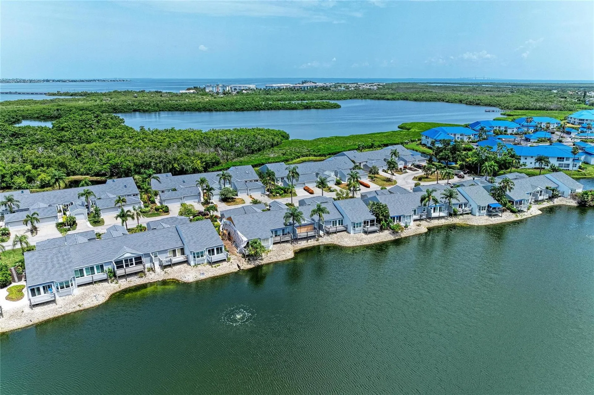 1218 Spoonbill Landings Circle Bradenton FL 34209
