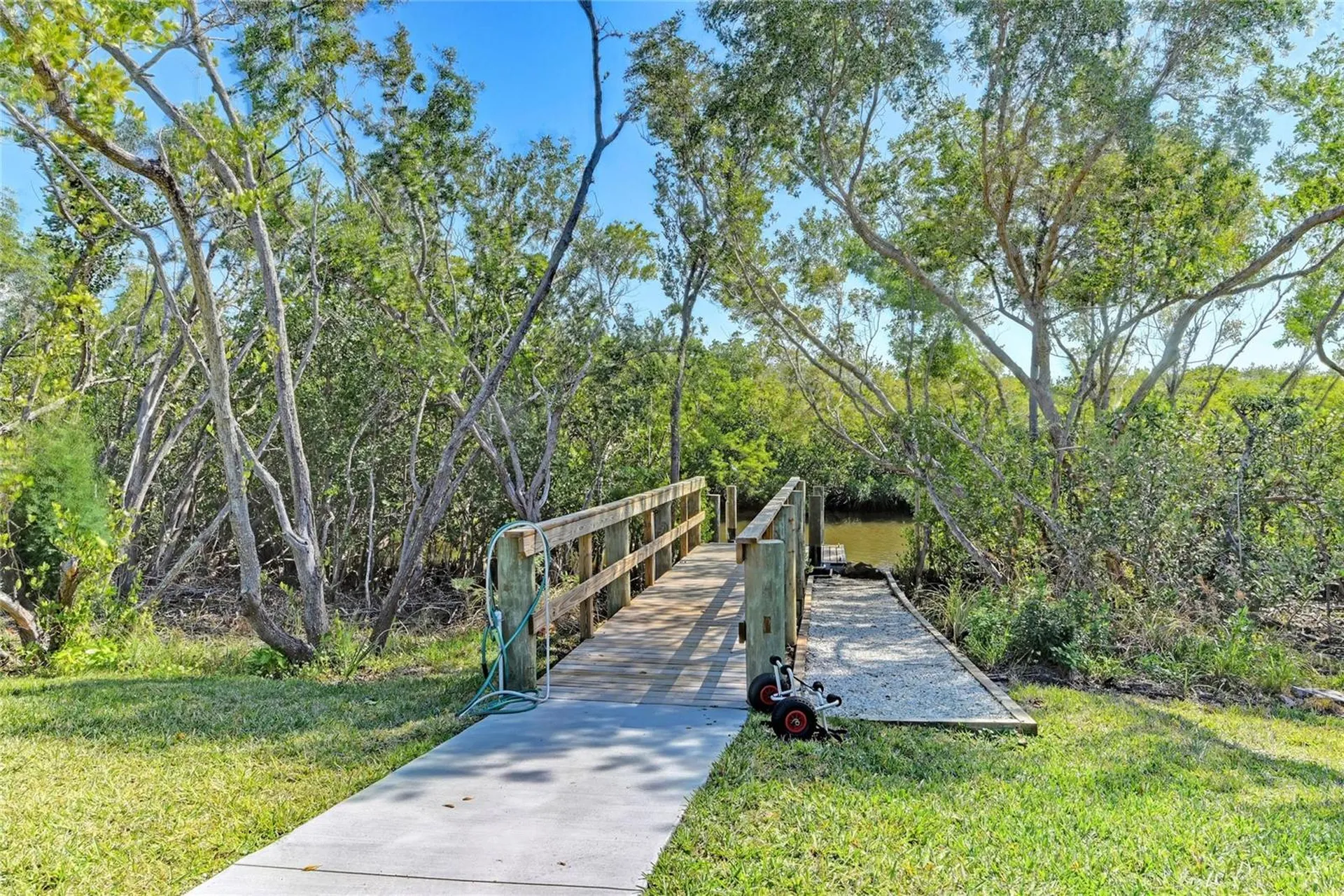 1218 Spoonbill Landings Circle Bradenton FL 34209