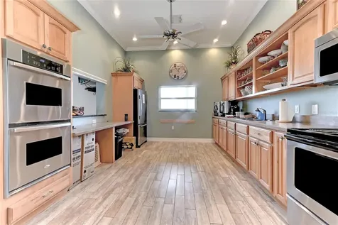 1218 Spoonbill Landings Circle Bradenton FL 34209