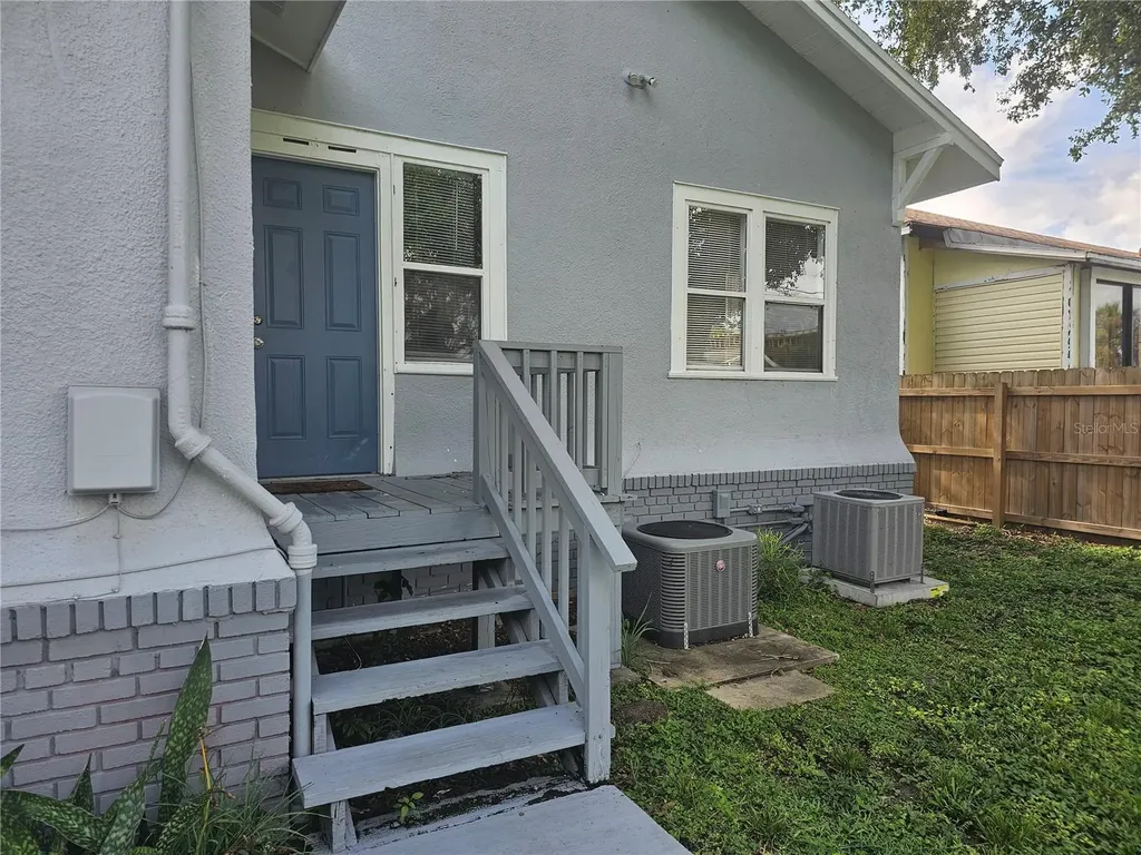 1408 N Fort Harrison Avenue Clearwater FL 33755