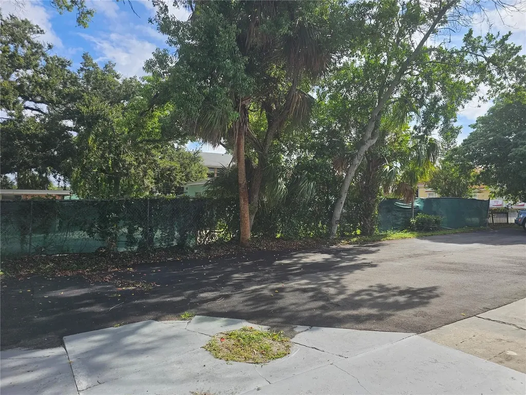 1408 N Fort Harrison Avenue Clearwater FL 33755