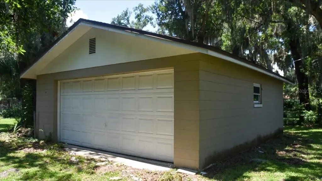 105 Kent Court Port Orange FL 32127