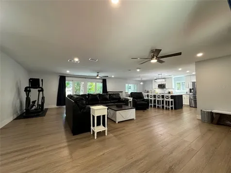 105 Kent Court Port Orange FL 32127