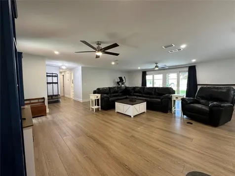 105 Kent Court Port Orange FL 32127