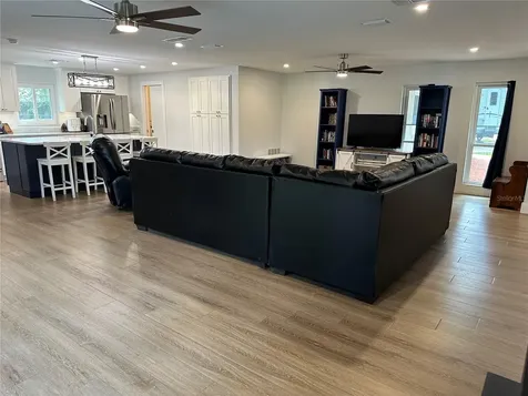 105 Kent Court Port Orange FL 32127