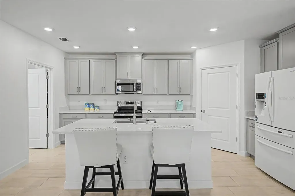 32092 Cannon Rush Drive San Antonio FL 33576