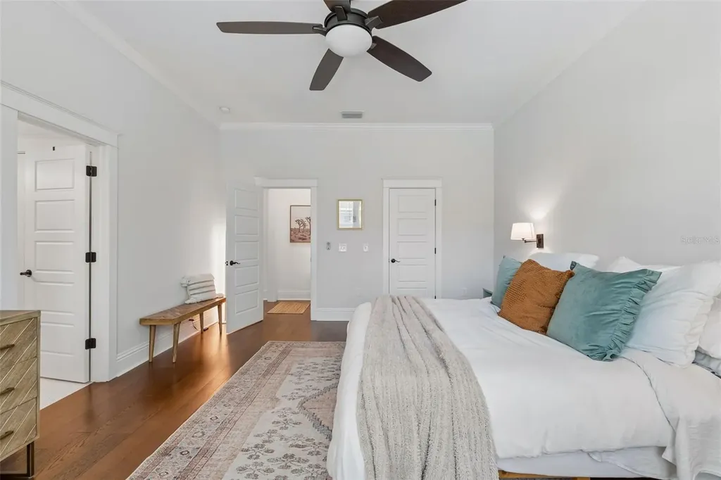 212 W Hilda Street Tampa FL 33603