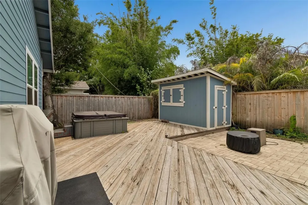 212 W Hilda Street Tampa FL 33603