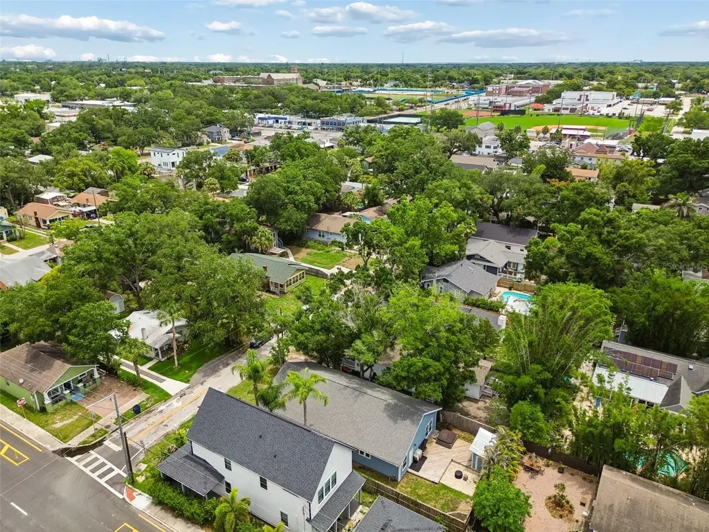 212 W Hilda Street Tampa FL 33603