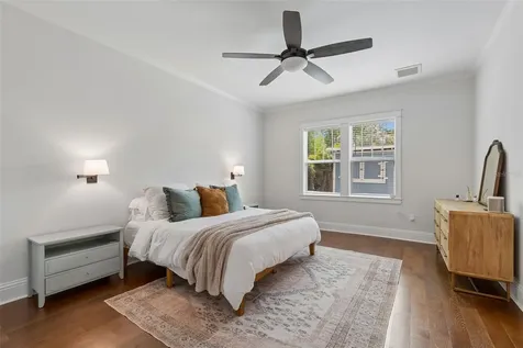 212 W Hilda Street Tampa FL 33603