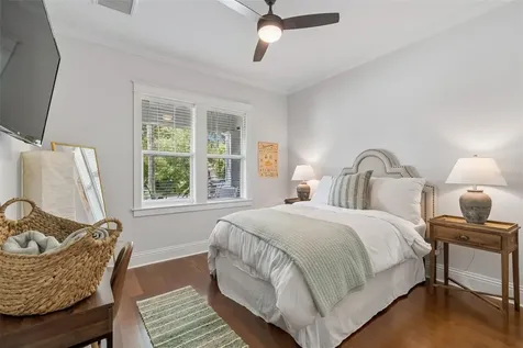 212 W Hilda Street Tampa FL 33603