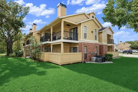 8722 Mallard Reserve Drive Tampa FL 33614