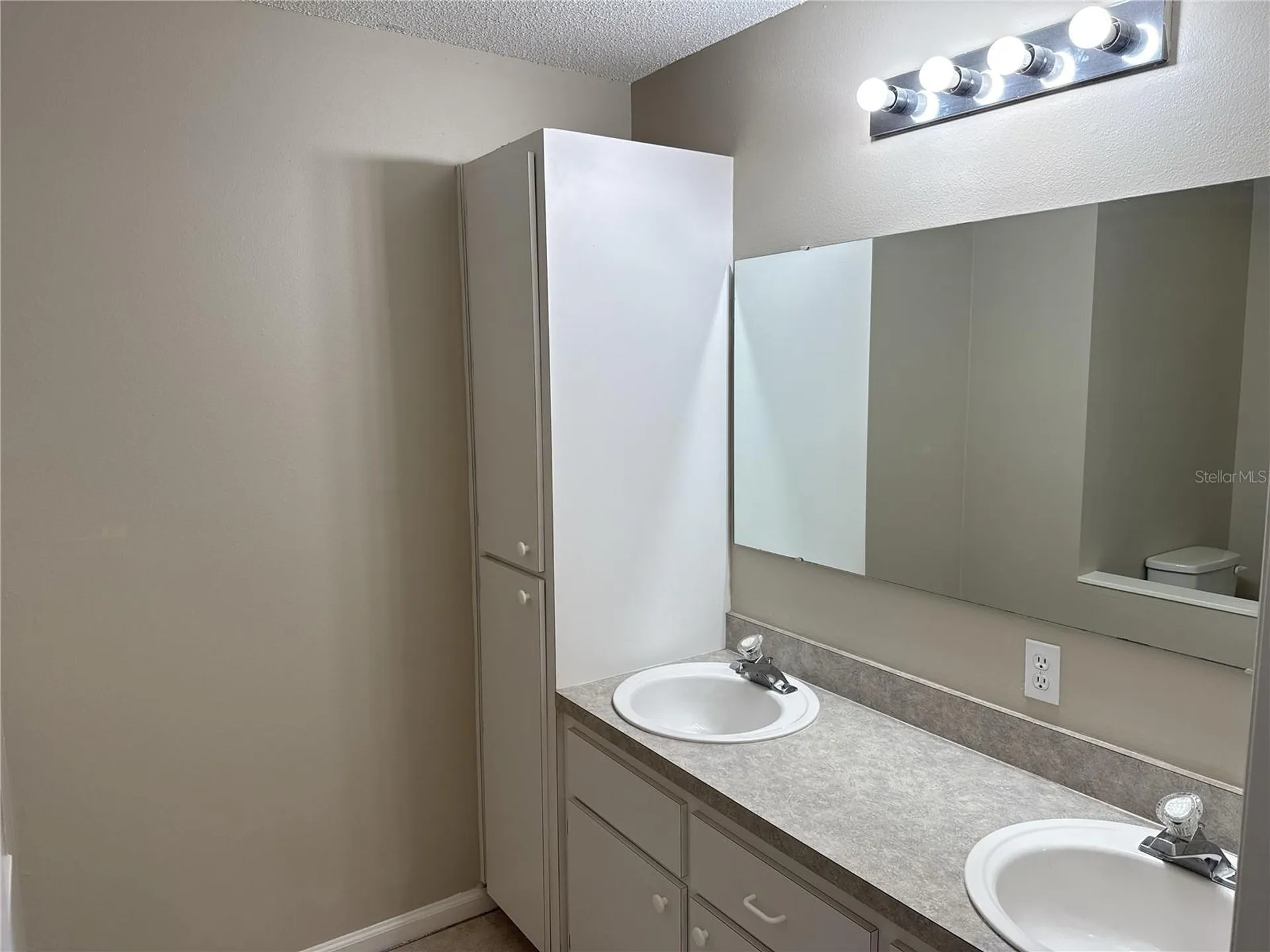 1988 NW 50th Avenue Ocala FL 34482