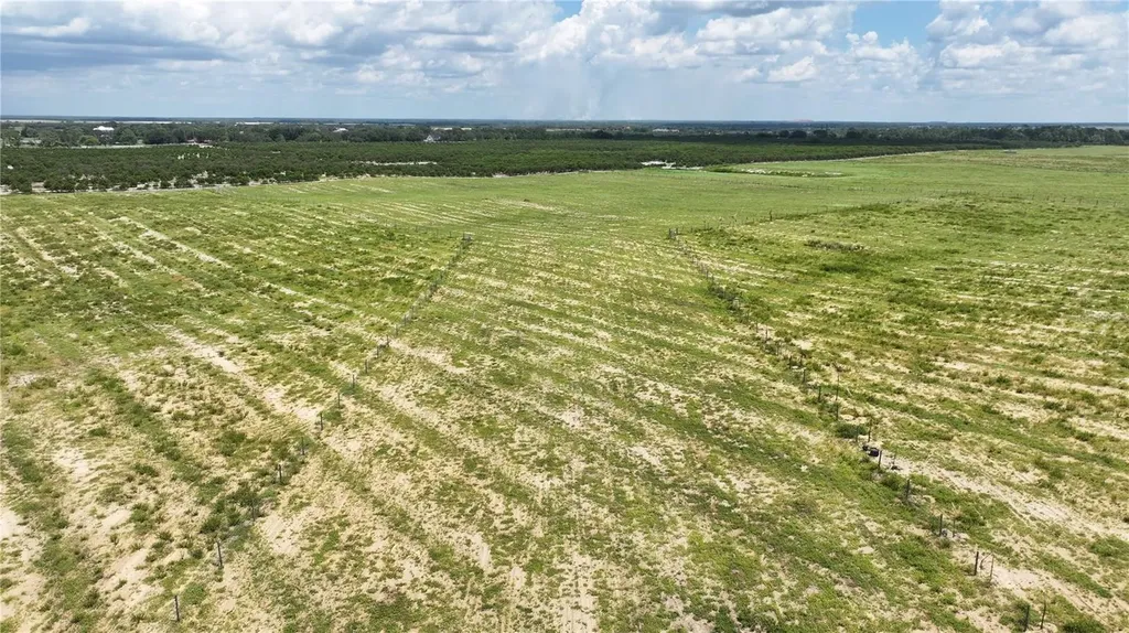 Kenilworth Boulevard Sebring FL 33875
