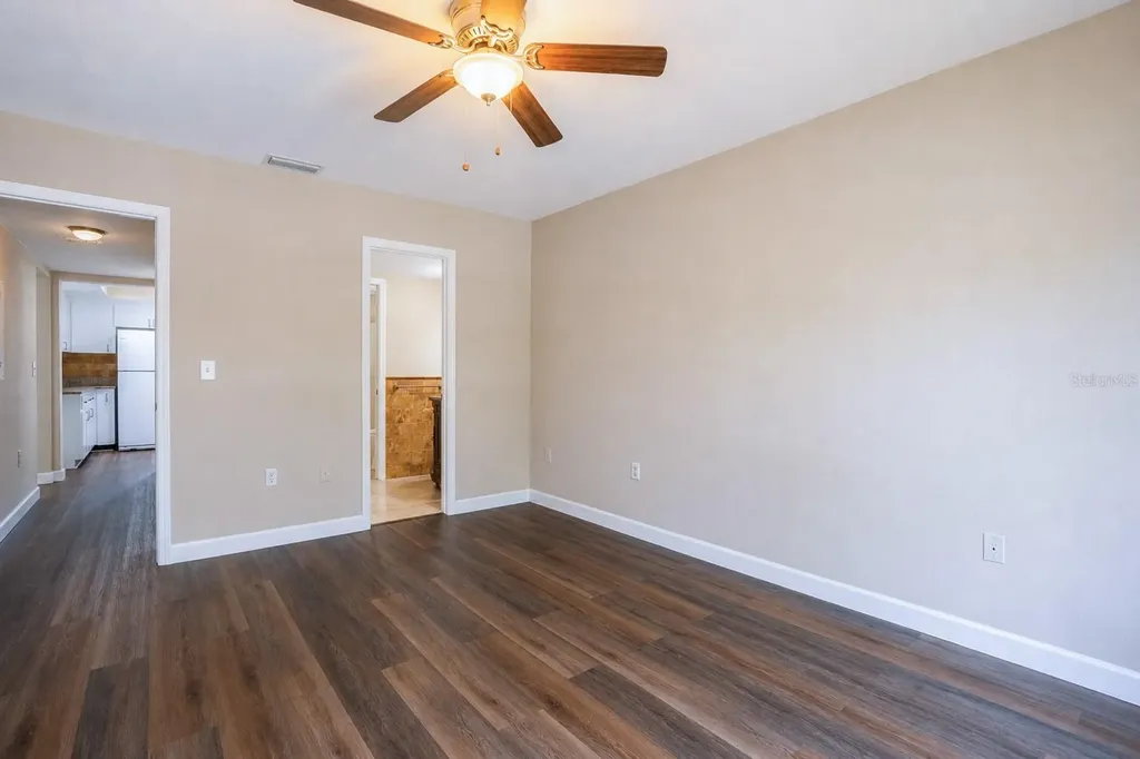 2497 Heron Terrace Clearwater FL 33762