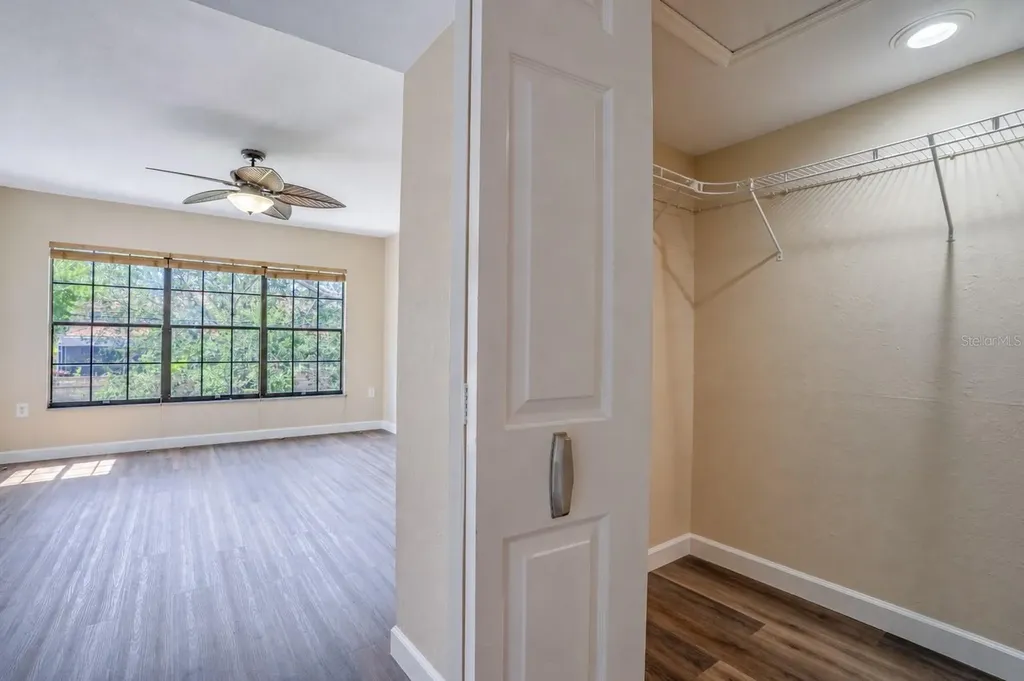 2497 Heron Terrace Clearwater FL 33762