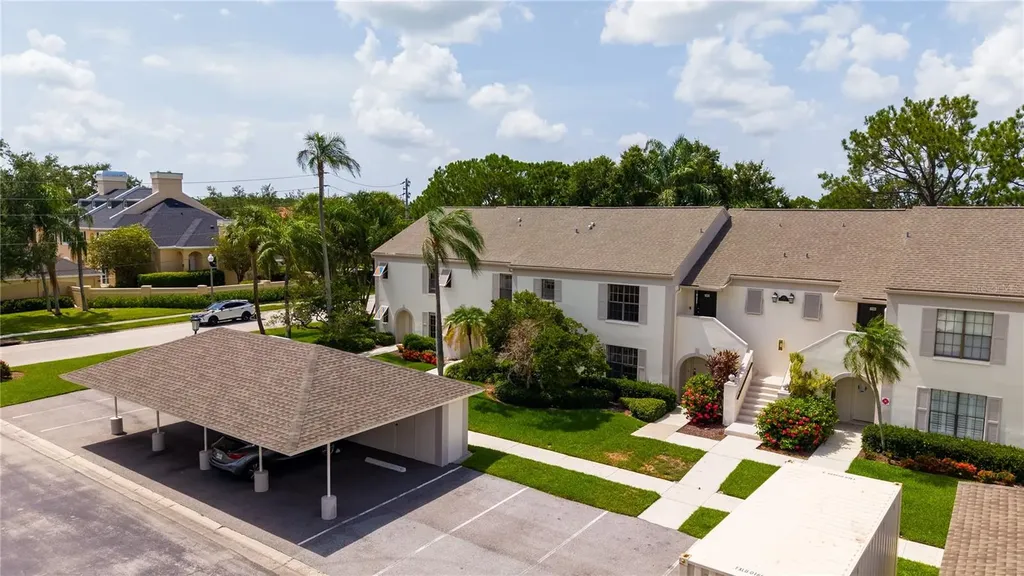 2497 Heron Terrace Clearwater FL 33762