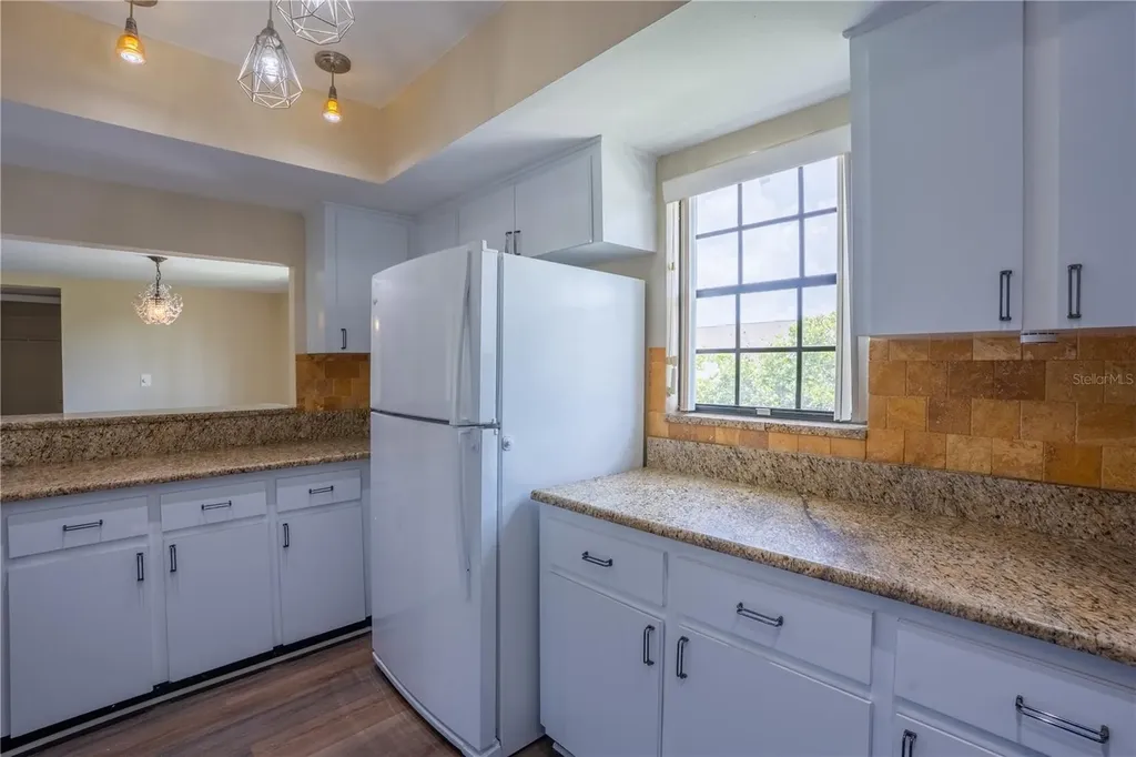 2497 Heron Terrace Clearwater FL 33762