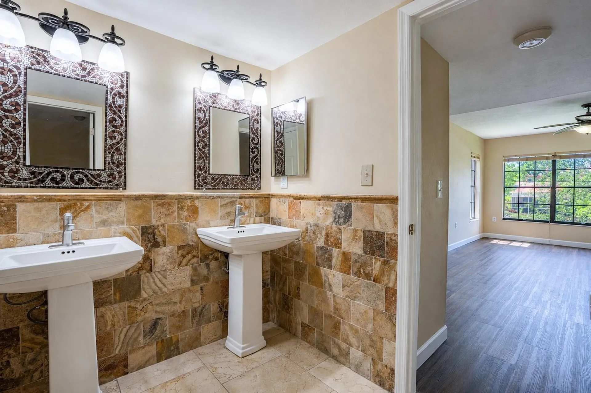2497 Heron Terrace Clearwater FL 33762