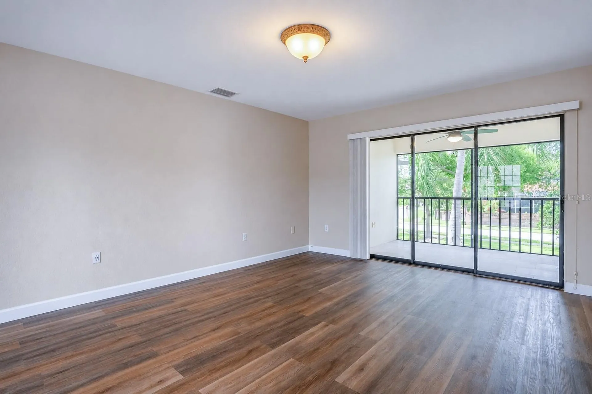 2497 Heron Terrace Clearwater FL 33762