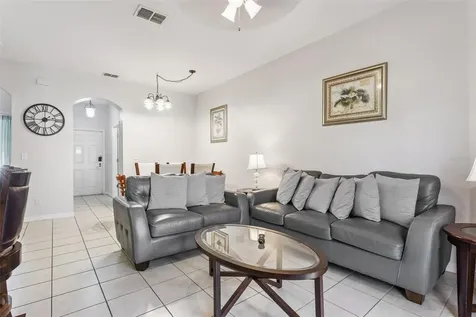 2717 Bushman Drive Kissimmee FL 34746