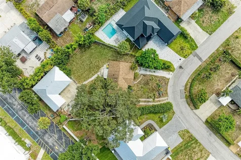 1300 Loma Linda Court Sarasota FL 34239