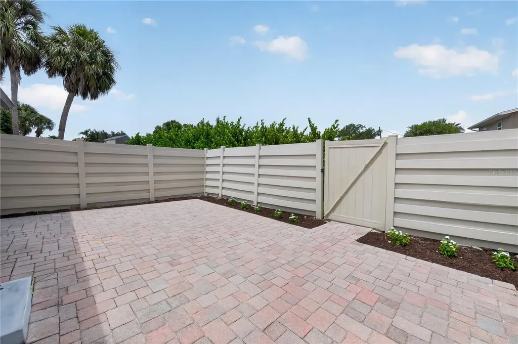 428 40th Court W Palmetto FL 34221