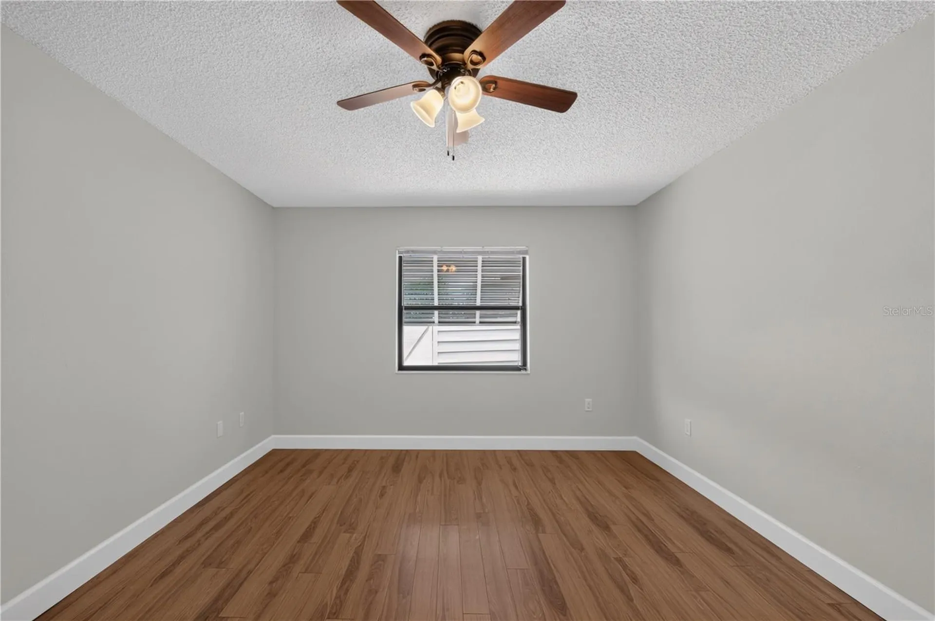 428 40th Court W Palmetto FL 34221