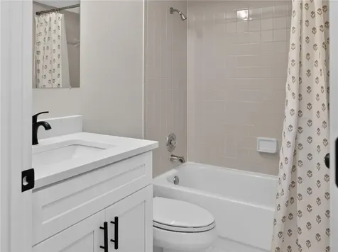 428 40th Court W Palmetto FL 34221