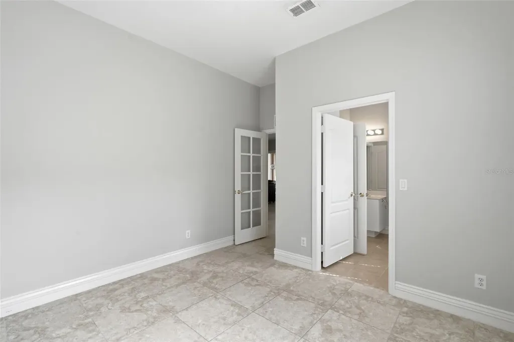 2513 Keystone Lake Drive Cape Coral FL 33909