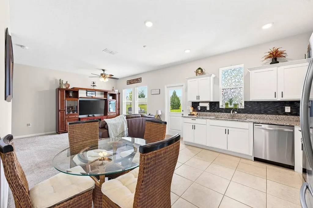 1961 Hemingway Circle Groveland FL 34736