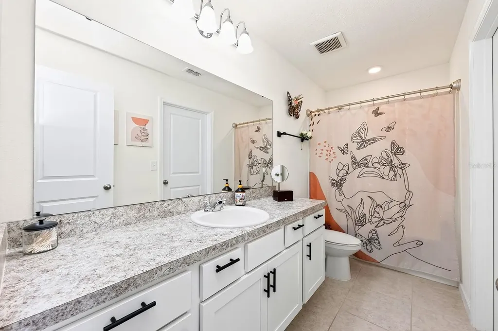 1961 Hemingway Circle Groveland FL 34736