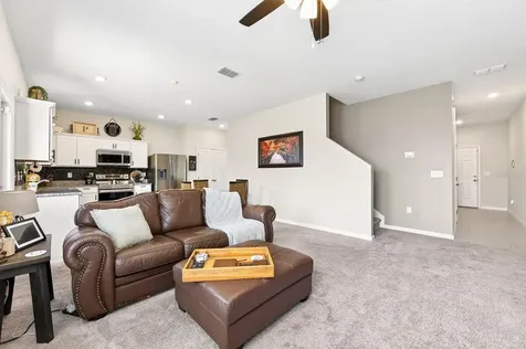 1961 Hemingway Circle Groveland FL 34736