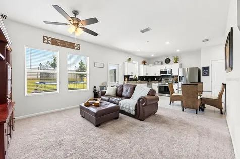 1961 Hemingway Circle Groveland FL 34736