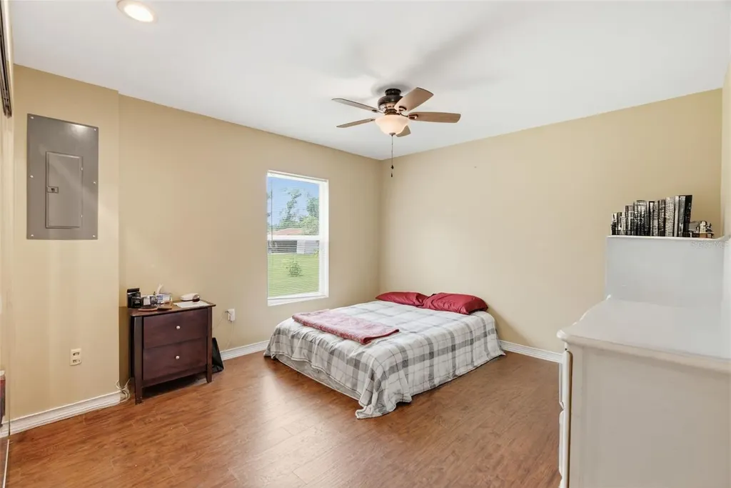 5730 Anna Drive Tampa FL 33610