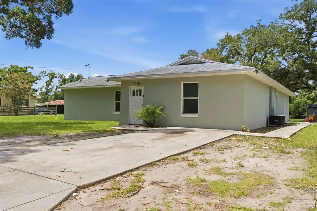 5730 Anna Drive Tampa FL 33610