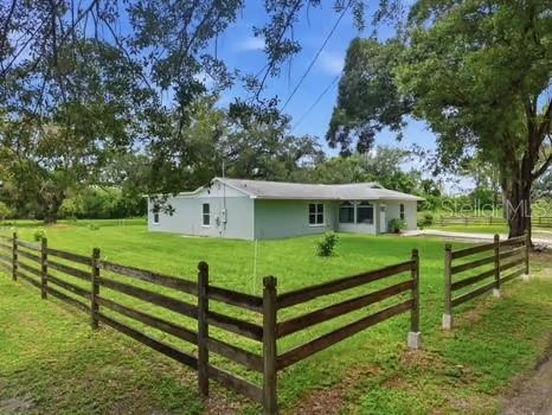 5730 Anna Drive Tampa FL 33610