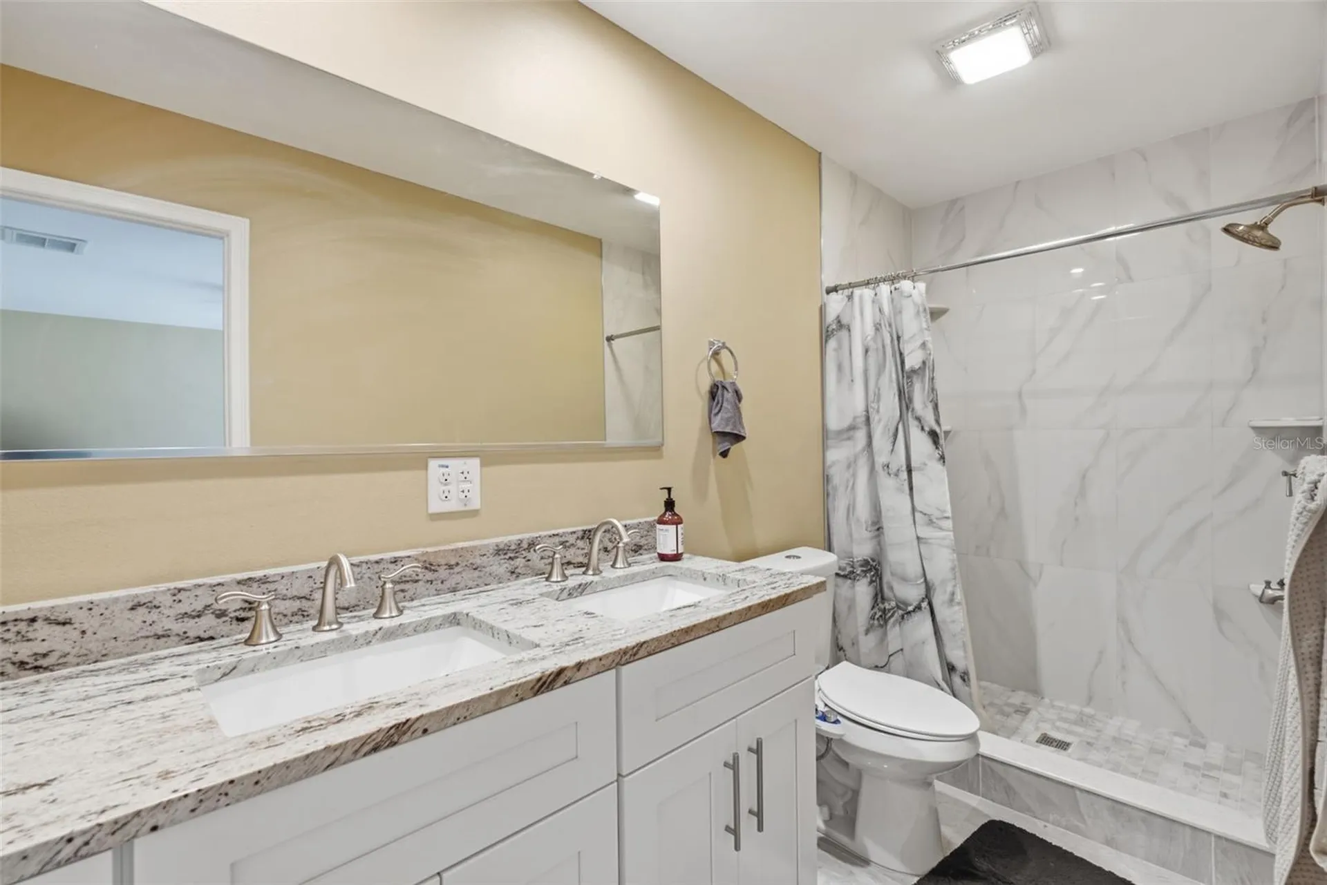 5730 Anna Drive Tampa FL 33610