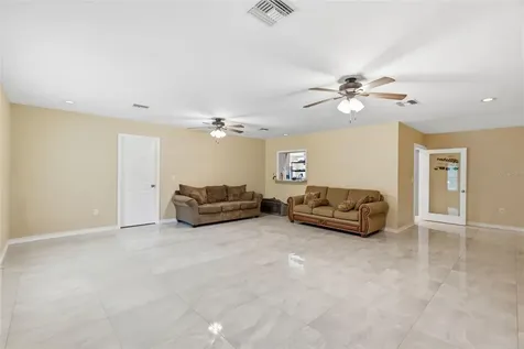 5730 Anna Drive Tampa FL 33610