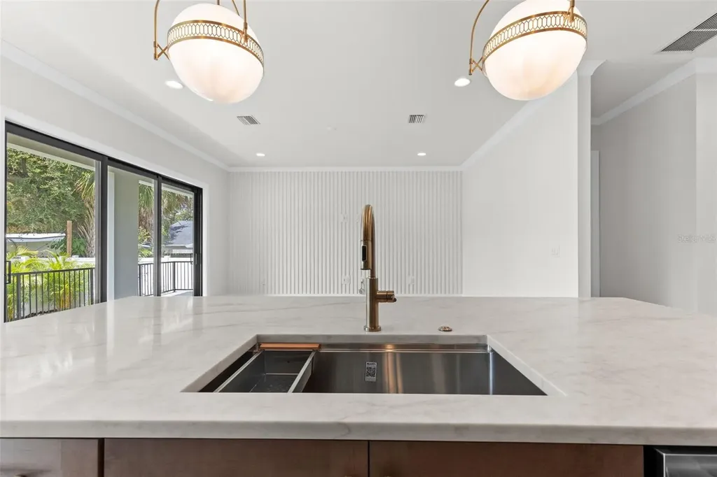 4302 W Obispo Street Tampa FL 33629