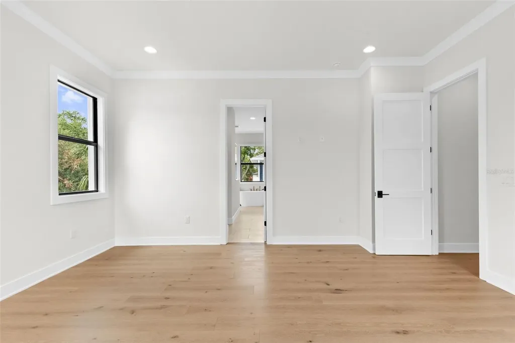 4302 W Obispo Street Tampa FL 33629